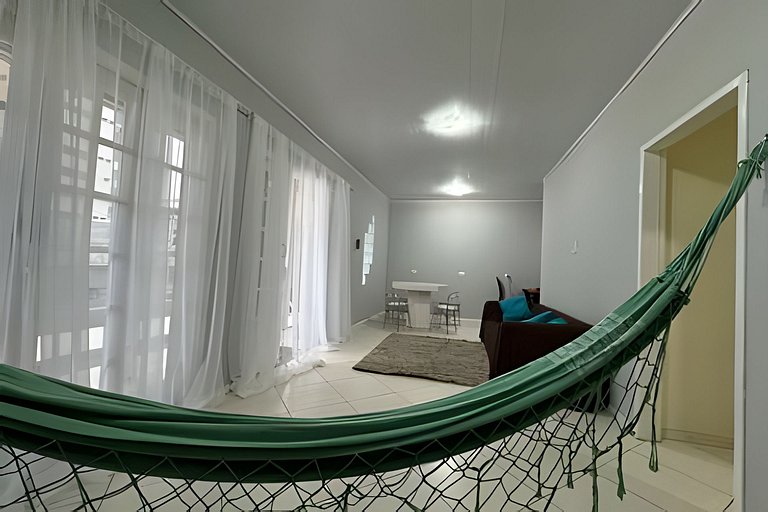 Apartamento 2 quartos c/ churrasqueira