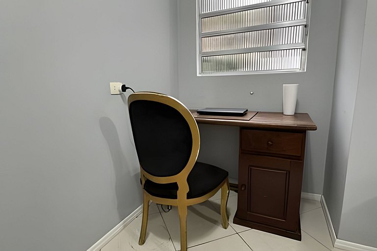 Apartamento 2 quartos c/ churrasqueira