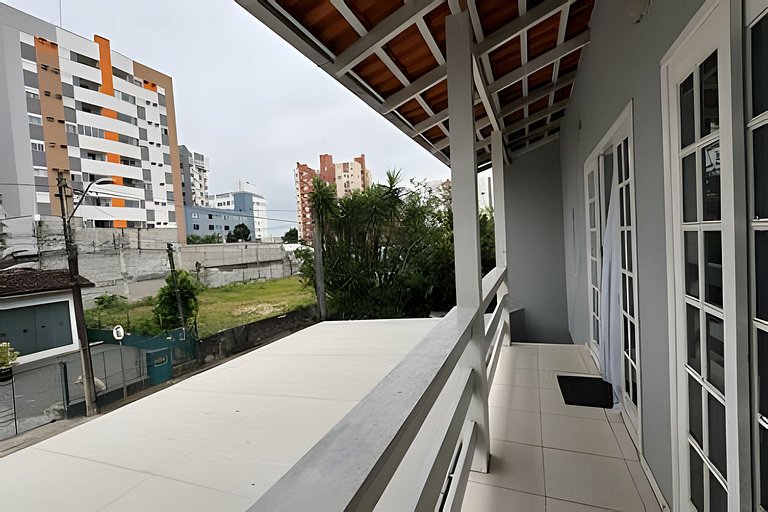 Apartamento 2 quartos c/ churrasqueira