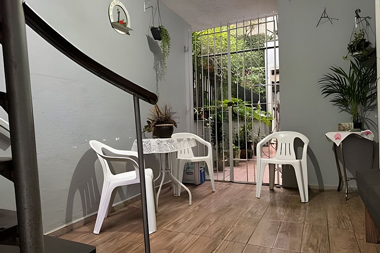 Apartamento 2 quartos c/ churrasqueira