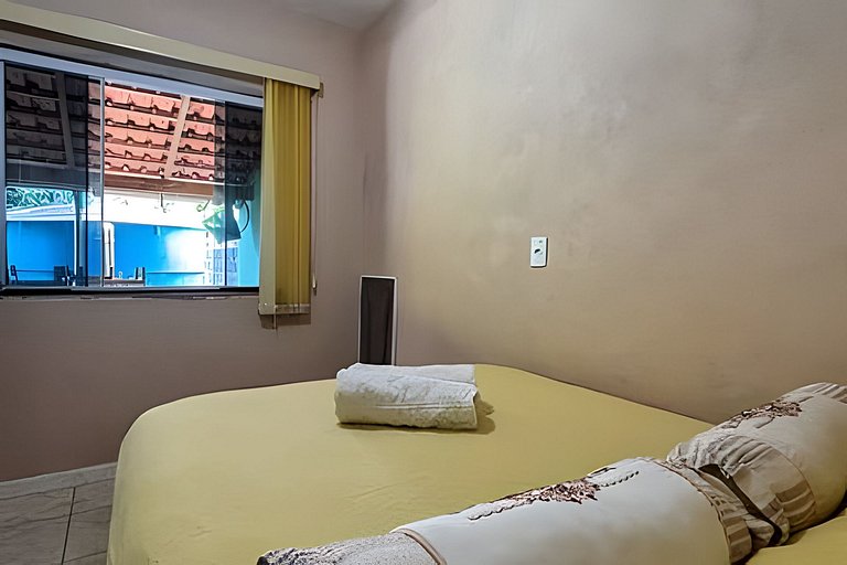 Linda Casa na praia do Ervino para 8 pessoas