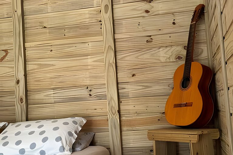 Aconchegante Casa a Beira do Rio Itapocu Prox. Mar