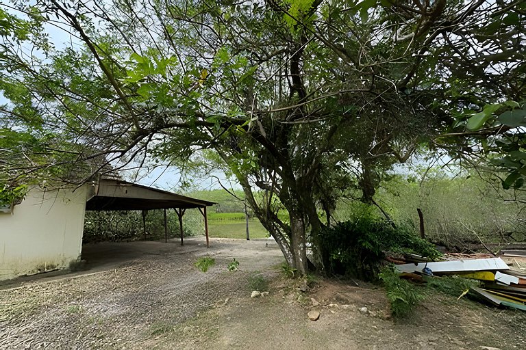 Aconchegante Casa a Beira do Rio Itapocu Prox. Mar