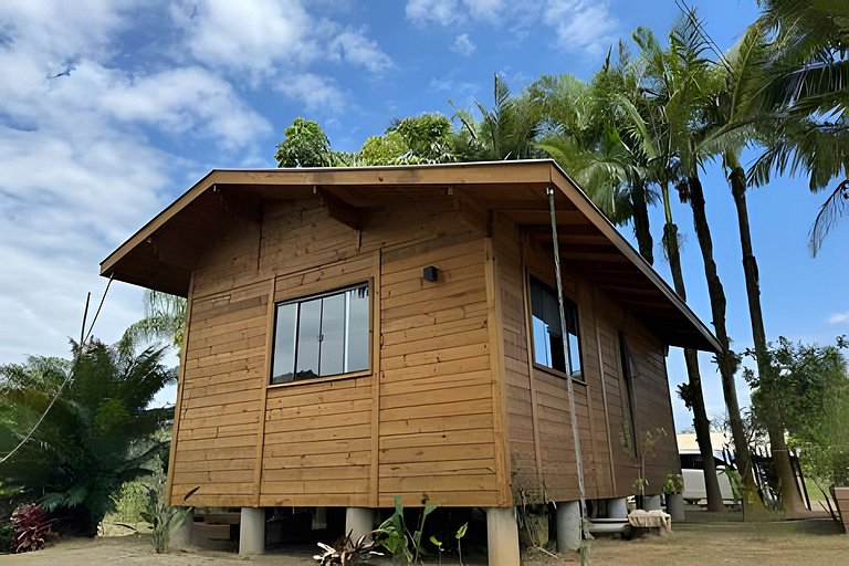 Aconchegante Casa a Beira do Rio Itapocu Prox. Mar