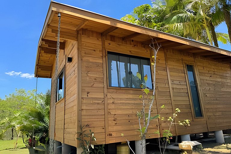 Aconchegante Casa a Beira do Rio Itapocu Prox. Mar