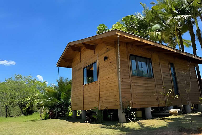 Aconchegante Casa a Beira do Rio Itapocu Prox. Mar