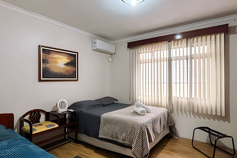 Ampla Casa 4 quartos, Suite c/ Banheira 12 Pessoas
