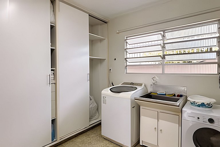 Ampla Casa 4 quartos, Suite c/ Banheira 12 Pessoas