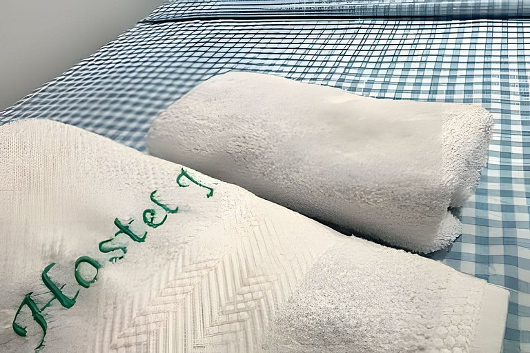 Q4 - Quarto 2 Beliches e 2 Banheiros Privativos