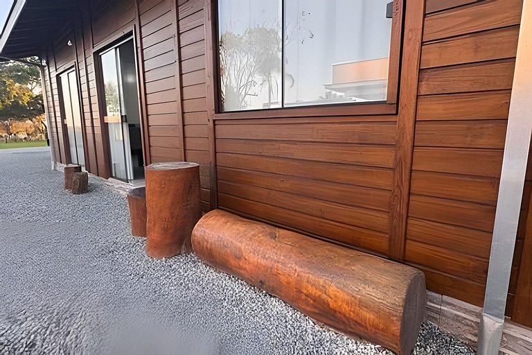 Linda casa na praia com piscina para 6 pessoas.