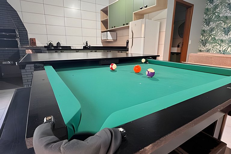 Linda casa na praia com piscina para 6 pessoas.