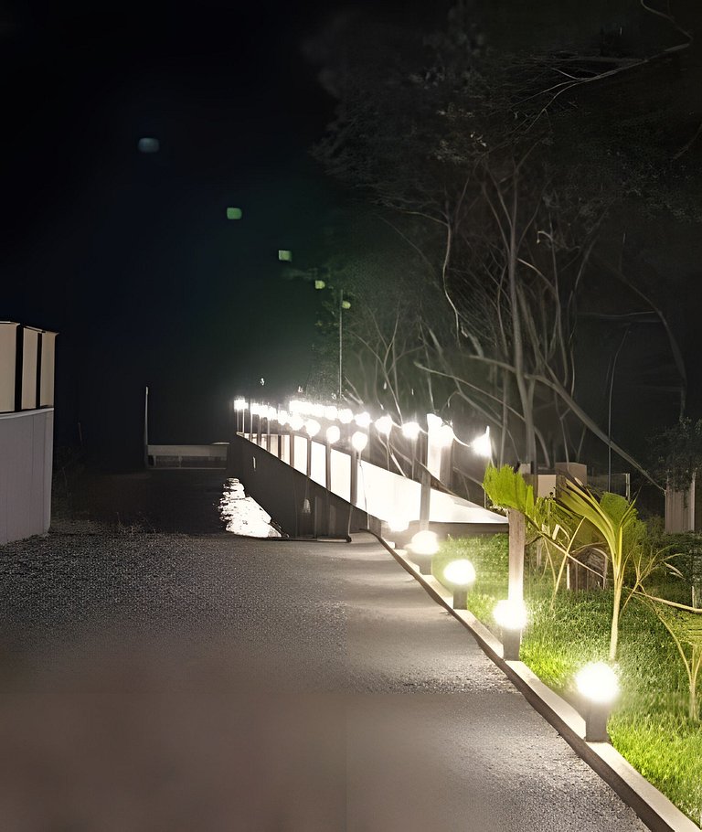 Linda casa na praia com piscina para 6 pessoas.