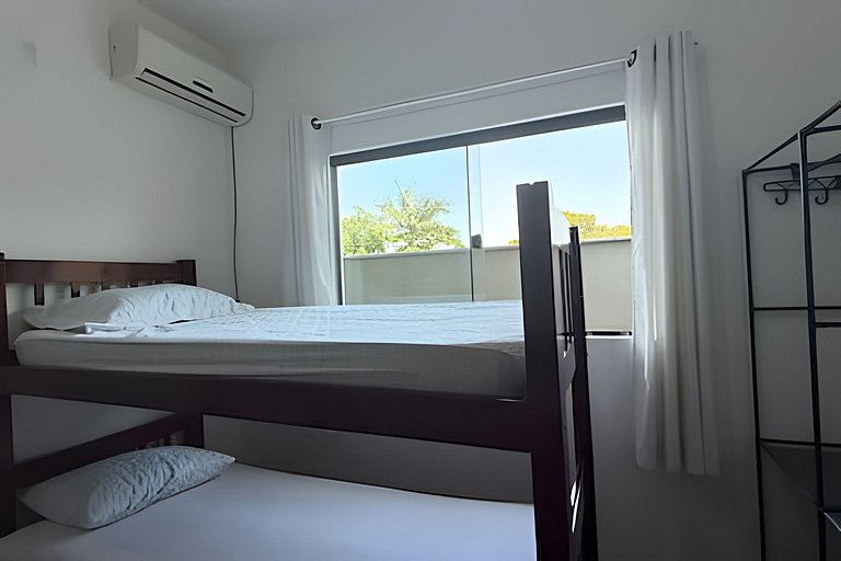 Casa com 2 Quartos no Itaum para até 7 hóspedes