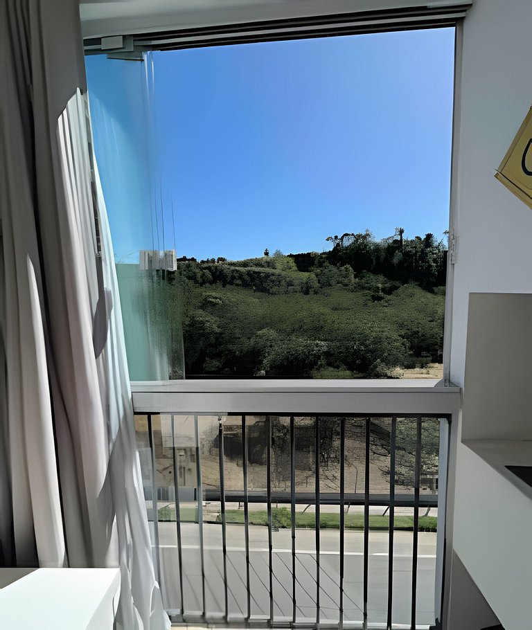 Cobertura Zen com Vista para o Nascer e Por do Sol