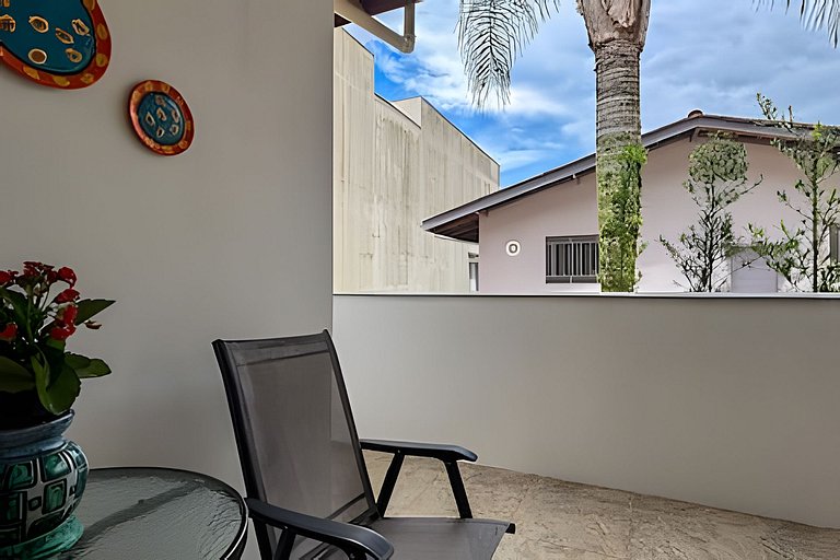 Q3- Quarto de Casal com Suíte Ar e Ventilador