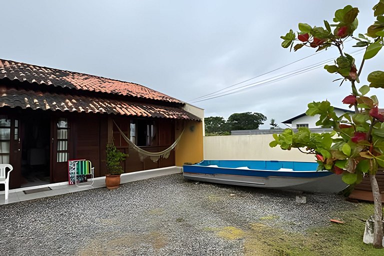 Linda casa para 4 pessoas no Itapocu