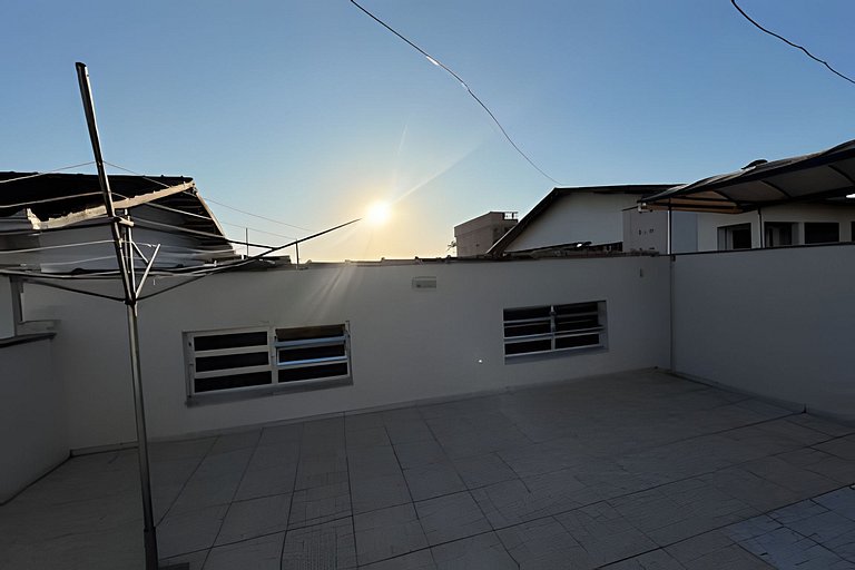 Casa c/ampla cozinha e 3 quartos p/ate 7 pessoas