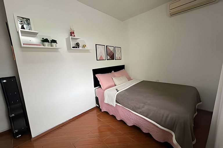 Quarto Casal no Costa e Silva