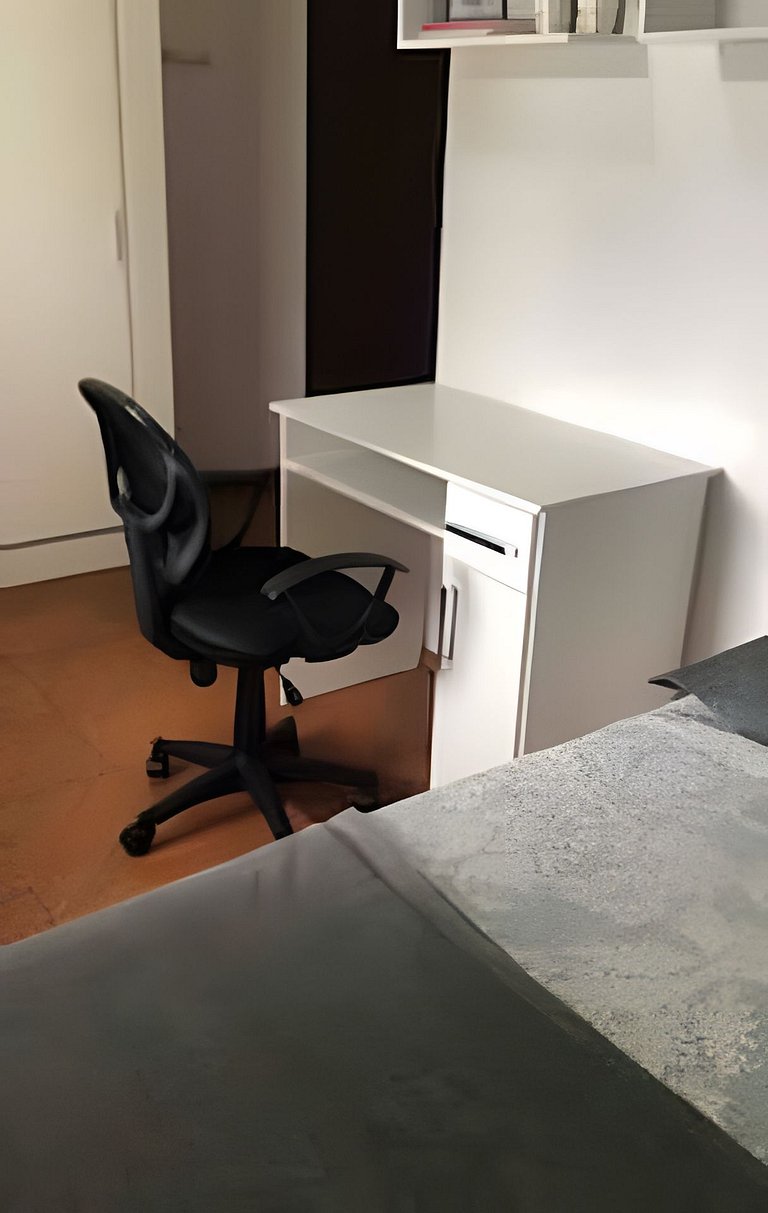 Quarto Casal no Costa e Silva