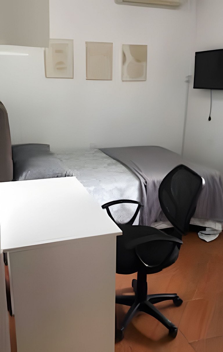 Quarto Casal no Costa e Silva